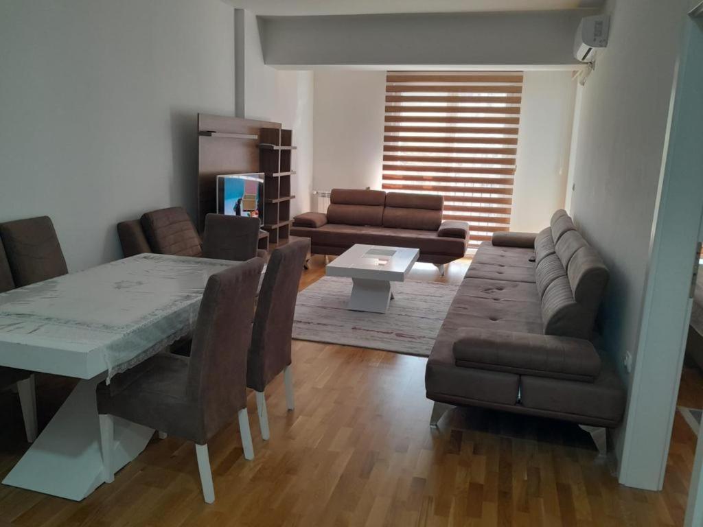 Appartement Lux Karposh In Skpoje *